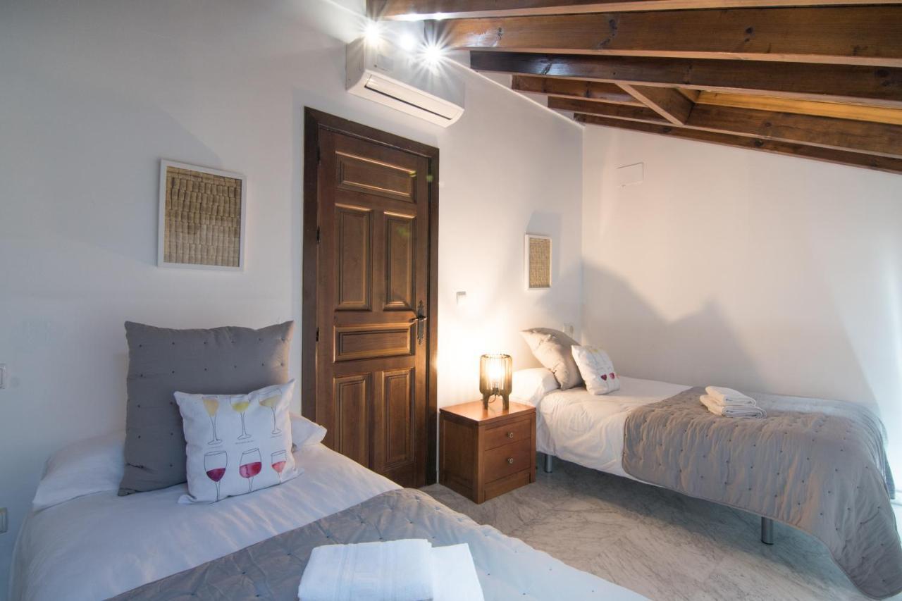 Tuguest Atico Gracia Lägenhet Granada Exteriör bild